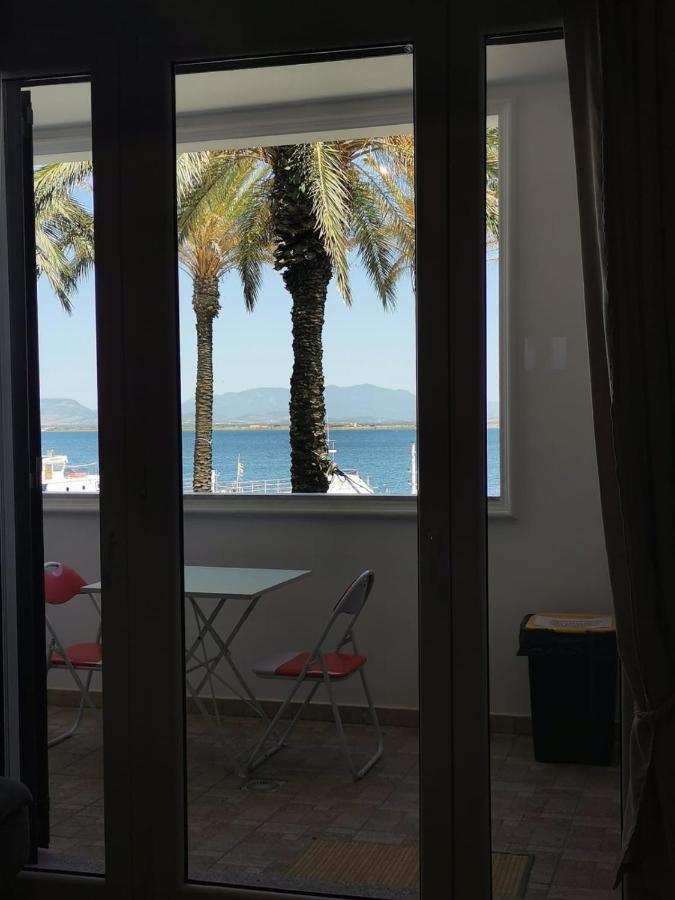 Casa Graziella Daire SantʼAntìoco Dış mekan fotoğraf