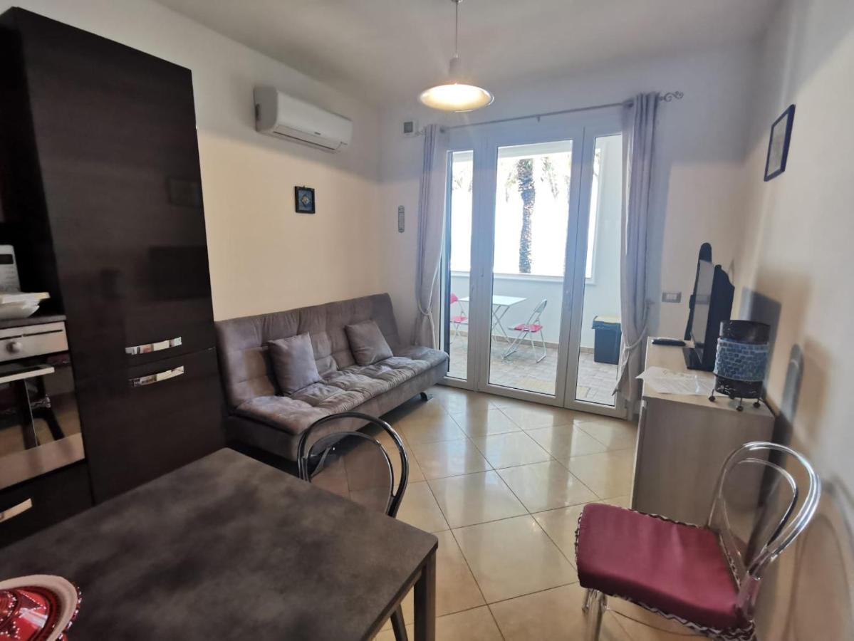 Casa Graziella Daire SantʼAntìoco Dış mekan fotoğraf
