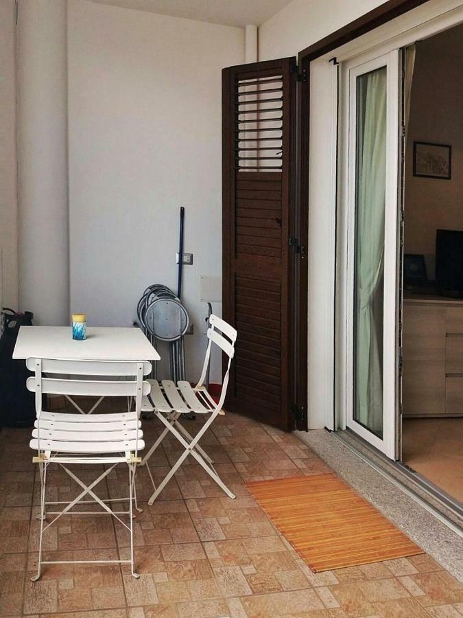 Casa Graziella Daire SantʼAntìoco Dış mekan fotoğraf