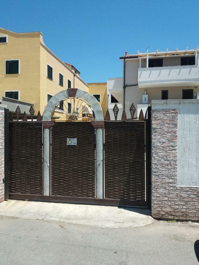Casa Graziella Daire SantʼAntìoco Dış mekan fotoğraf